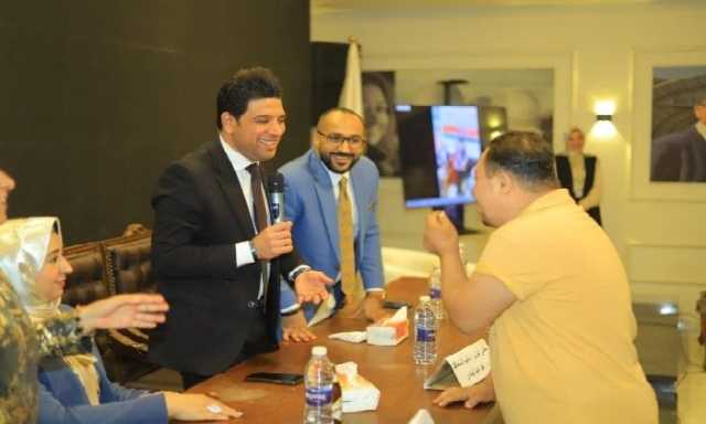 نائب محافظ سوهاج يفتتح أول مؤتمر للذكاء الاصطناعي بالمحافظة