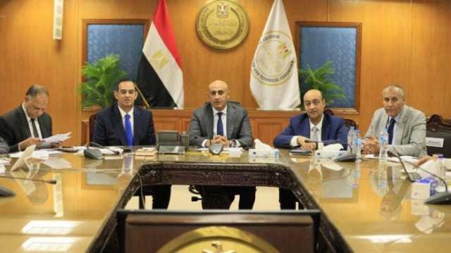 من خلال كاميرات المراقبة.. وزير التعليم يتابع امتحانات الثانوية العامة 2025