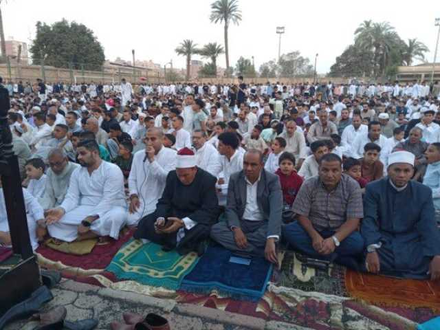 محافظ بني سويف يُنيب رؤساء المدن في أداء صلاة عيد الأضحى المبارك