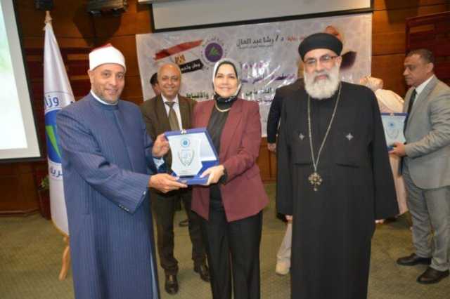 مصلحة الضرائب تكرم العاملين الفائزين بالمسابقات الدينية دعمًا للوحدة الوطنية