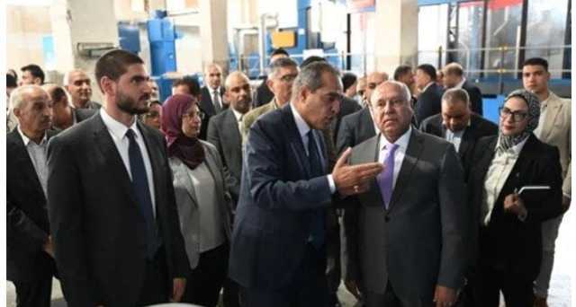 نائب رئيس الوزراء وزير الصناعة والنقل يتفقد الخطوط الإنتاجية الجديدة لمصنع «مكارم تكس»