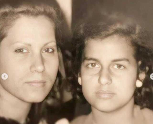 «أمي شمعة لا تنطفئ».. سيمون تحيي ذكرى ميلاد والدتها الراحلة