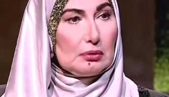 إصابة الفنانة جميلة عزيز بقطع في شبكية العين اليسرى