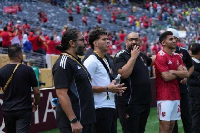 إمام عاشور يدعم لاعبي الأهلي في مباراة بالميراس بكأس العالم للأندية