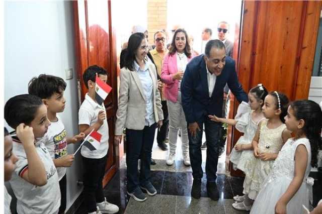 رئيس الوزراء يتفقد مدرسة رزق درويش الابتدائية بزاوية صقر بالبحيرة