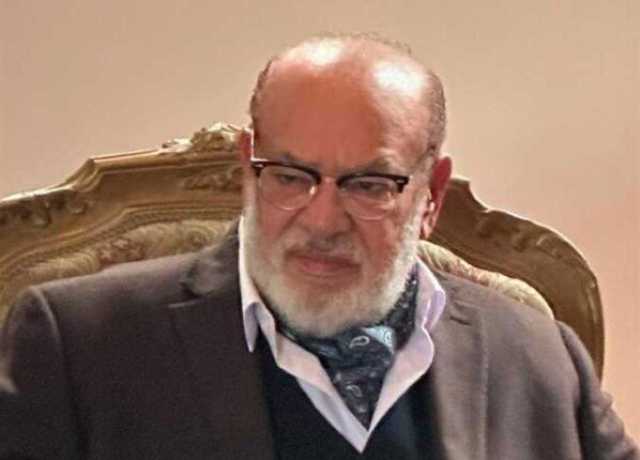 «البلطجة الصهيوأمريكية».. صلاح عبد الله يعلق على ضرب أمريكا لإيران