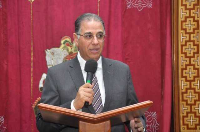 نائب وزير الخارجية مهنئًا الطلاب المصريين بالكويت: مصر تعتز بأبنائها المتفوقين