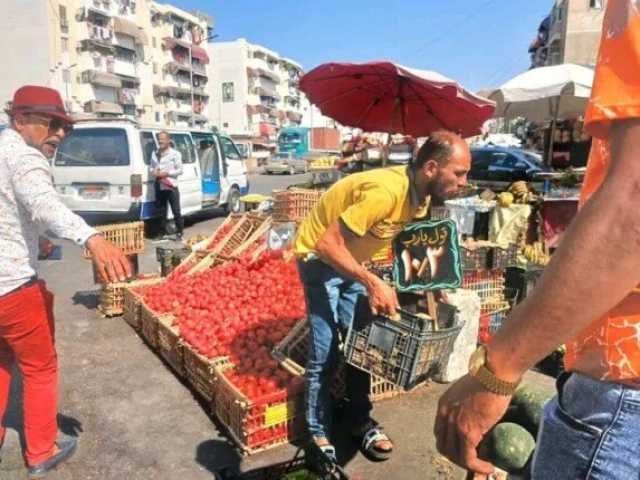 حى الضواحى ببورسعيد يشن حملات مكبرة لمتابعة رفع الإشغالات والمخالفات