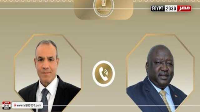 اتصال هاتفي بين وزير الخارجية و نظيره الأوغندي