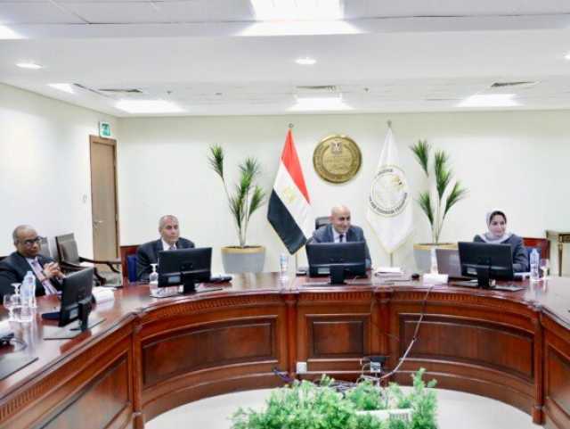 وزير التعليم يوجه بإعداد بحث ميداني حول تطوير أداء مدير المدرسة