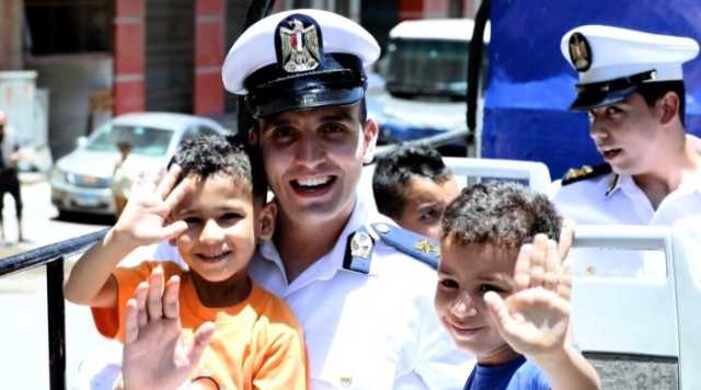 «بيصبح علينا العيد».. الداخلية تُشارك المواطنين الاحتفال بعيد الأضحى المبارك (فيديو)