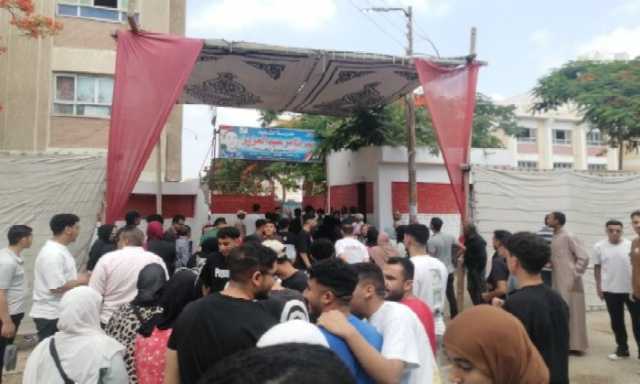 طلاب الشرقية يتنفسون الصعداء: امتحان اللغة الأجنبية الثانية «سهل وبسيط»