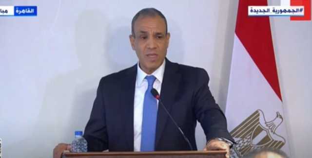 وزير الخارجية يناقش مع نظيره الإيراني ملفات الأمن الإقليمي وتحقيق الاستقرار في المنطقة