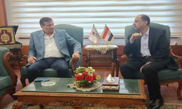 وزير الزراعة يبحث مع محافظ سوهاج جهود دعم المزارعين والتصدي للتعديات على الأراضي الزراعية