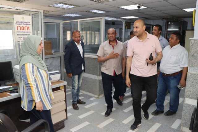 سكرتير بني سويف يتفقد سير العمل بالوحدات المحلية خلال أجازة العيد