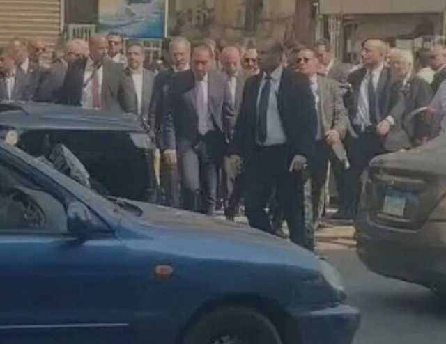 رئيس الوزراء يتفقد سنترال رمسيس