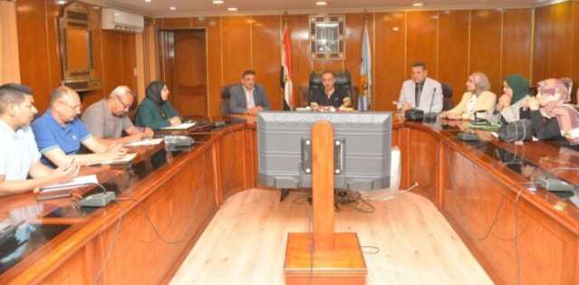 محافظ أسيوط يعقد اجتماعًا لبحث الاستعدادات لتنفيذ مبادرة سكن كريم