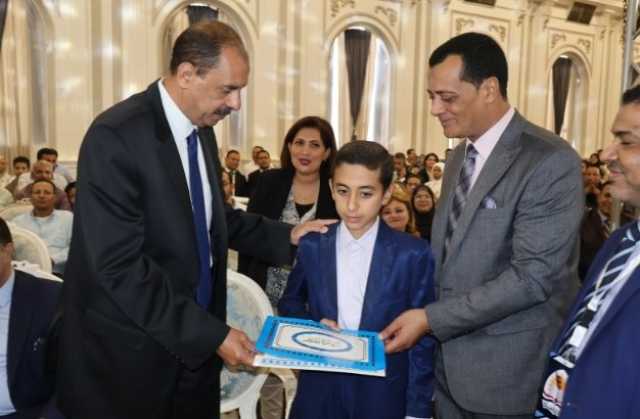 محافظ سوهاج يشهد حفل تكريم أوائل الشهادات العامة والحاصلين على المراكز الأولى في المسابقات العالمية