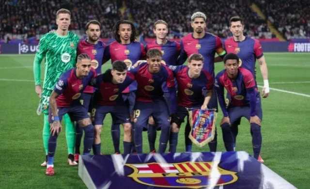 قائمة برشلونة الرسمية لمعسكر اليابان.. ما موقف راشفورد؟