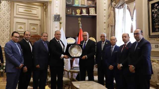 رئيس محكمة النقض يستقبل رئيس نادي قضاة البحيرة لـ التهنئة بـ توليه منصبه