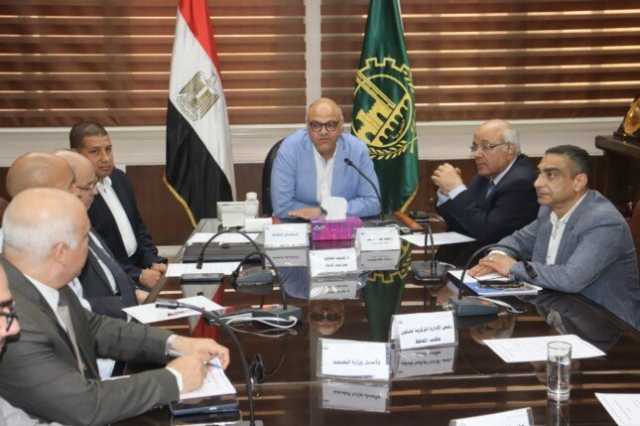 محافظ القليوبية يترأس اجتماع مجلس الصحة الإقليمي لتطوير الخدمات الطبية