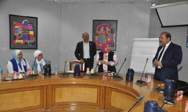 جامعة حلوان تُعِدّ فريقًا لتقييم جائزة التميز الداخلي استعدادًا للمنافسة الوطنية