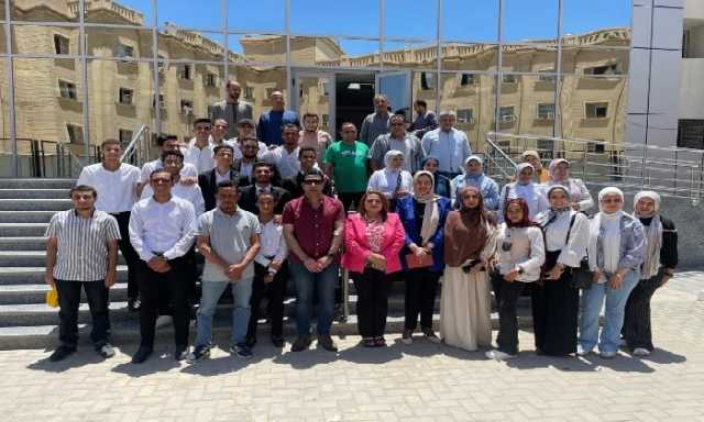 نائب محافظ سوهاج يقود حملة شبابية للتبرع بالدم احتفالًا باليوم العالمي