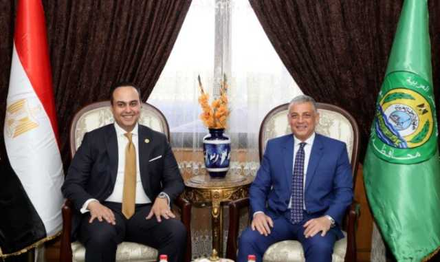 محافظ الإسماعيلية يلتقي رئيس هيئة الرعاية الصحية لبحث أخر التطورات