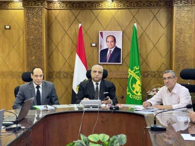 مدير تعليم القليوبية يوجه بتكثيف الدعم وتأمين لجان الثانوية العامة في يومها الأخير