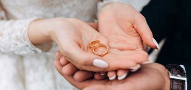هل الزواج في شهر صفر حرام شرعًا؟.. الإفتاء تحسم الجدل