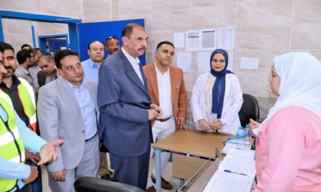 محافظ سوهاج يتفقد سير العمل بمشروعات « حياة كريمة» بقرية البطاخ