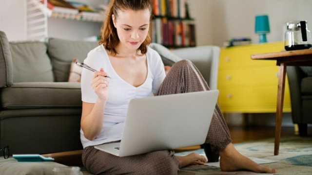 مع اقتراب الدراسة.. برامج تمويل المصاريف والرسوم في 3 بنوك