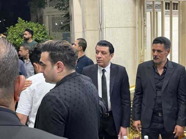 نجوم الغناء يقدمون واجب العزاء في المطرب أحمد عامر بالمهندسين.. صور