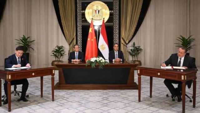 مدبولي ولي تشيانج يشهدان مراسم توقيع مجموعة وثائق لتعزيز التعاون المشترك بين مصر والصين
