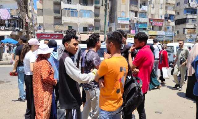 ارتياح بين طلاب الثانوية العامة في الإسكندرية عقب أداء امتحاني الكيمياء والجغرافيا