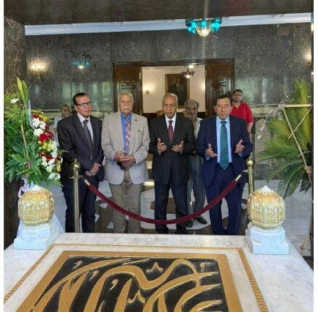 مصطفى بكري يزور ضريح عبد الناصر في ذكرى ثورة 23 يوليو المجيدة