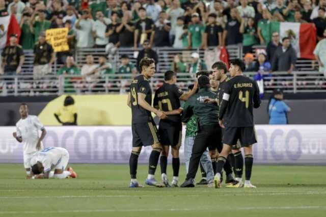 المكسيك تفلت من فخ هندوراس وتصعد لمواجهة الولايات المتحدة بنهائي الكأس الذهبية