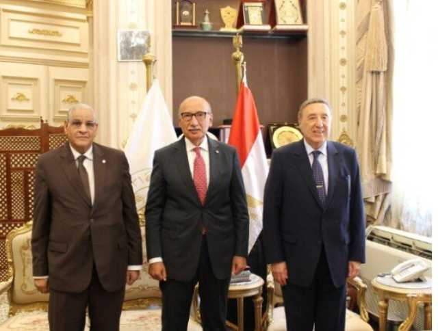 المستشار بولس فهمي يهنئ رئيس محكمة النقض بمناسبة توليه منصبه الجديد