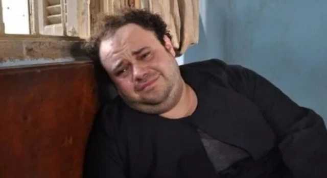الجمهور يتعاطف مع مدحت تيخا بعد وفاة شقيقته