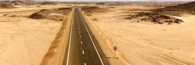 «الطرق والكباري» ترد على ما أثير بشأن طريق «قفط- القصير»