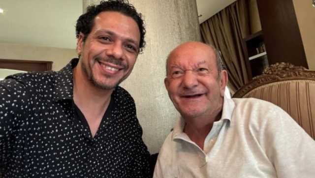 حمزة العيلي ناعيا لطفي لبيب: «ياريتني جيت لك من بدري»