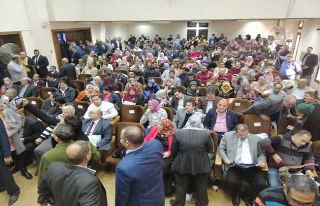 البشريون والبيطريون غاضبون.. أزمات وخلافات تشعل أجواء عمومية المهن الطبية قبل انعقادها