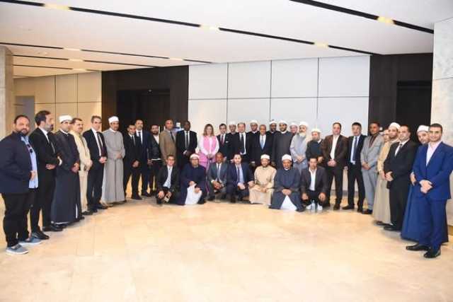 خلال لقائه الجالية المصرية بالنيجر.. «عبد العاطي» يؤكد حرص الدولة على تعزيز التواصل مع أبنائها بالخارج