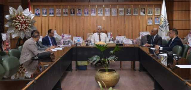 جامعة أسيوط تشهد اجتماع مجلس إدارة مركز التعليم الإلكتروني بوحدته ذات الطابع الخاص