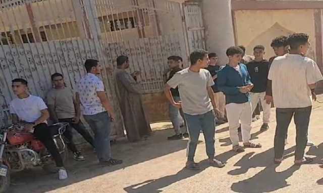 طلاب الثانوية الأزهرية بالفيوم يشكون صعوبة «المطالعة والنصوص».. أسئلة الامتحان تعجيزية