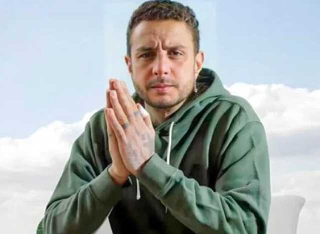 بالصلاة والسبحة.. أحدث ظهور لـ أحمد الفيشاوي «فيديو»