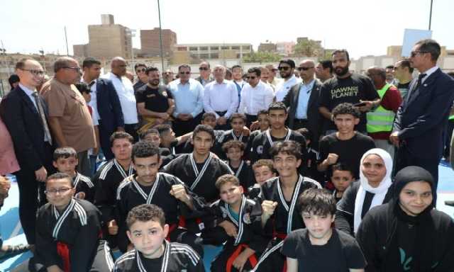 وزير الشباب ومحافظ القاهرة يفتتحان عدداً من المنشآت الرياضية الجديدة بالساحل