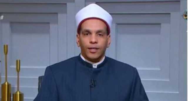 أمين الفتوى: الاتفاق على مبلغ «من تحت الترابيزة» في عقد الإيجار لا يجوز شرعًا