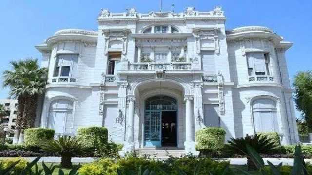 جامعة عين شمس تستقبل ملفات الطلاب الوافدين لـ العام الجامعي الجديد