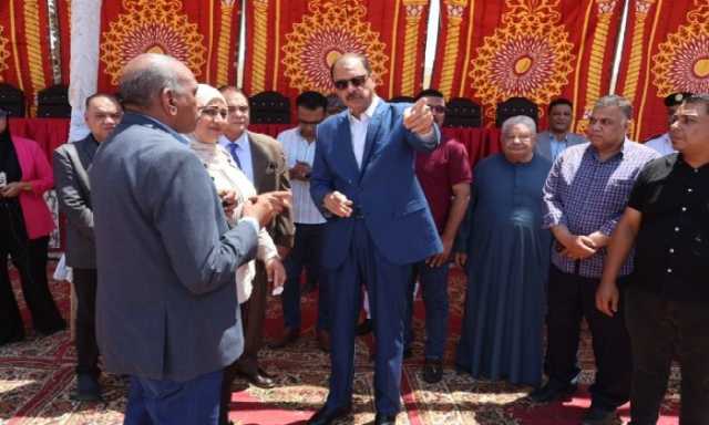 محافظ سوهاج يتفقد مقرات الفرز واللجان استعدادا لانتخابات مجلس الشيوخ